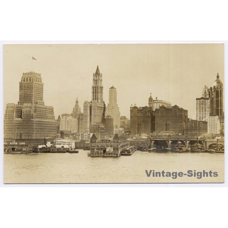 New York / USA: Skyline Woolworth Telephone Building Azor (Vintage RPPC 1920s)