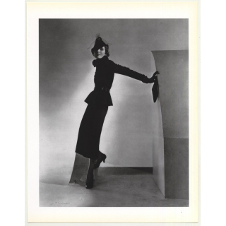 Horst P. Horst: Peplum, 1936 (1992 Sheet: Form Horst 27.5 x 35.5 CM)