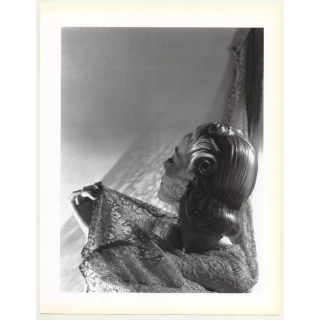 Horst P. Horst: Blonde Woman In Lace (1992 Sheet: Form Horst 27.5 x 35.5 CM)