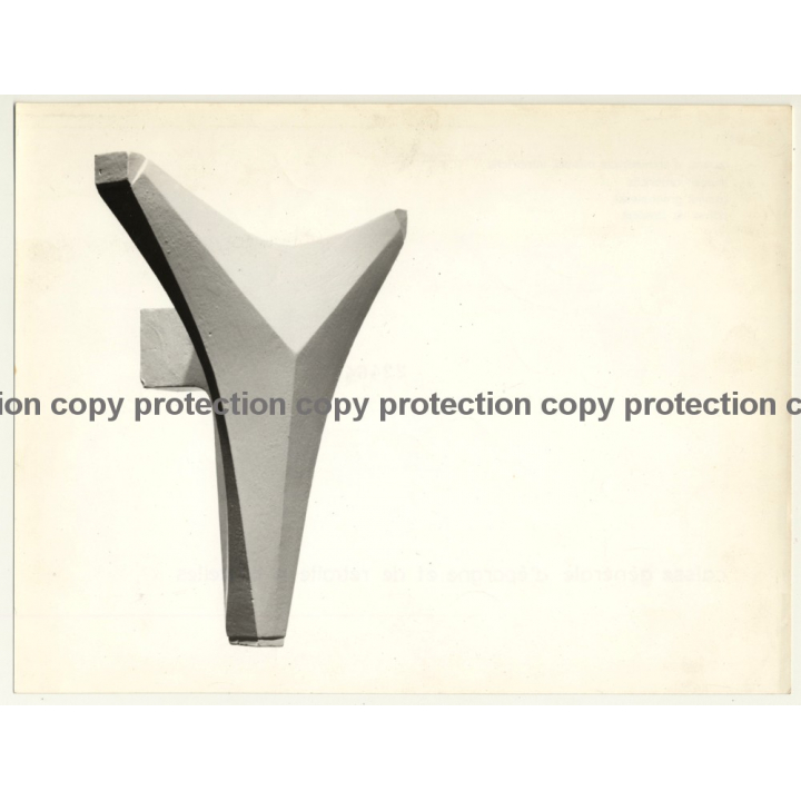 Bruxelles: Caisse Générale D'Epargne Et De Retraite / Detail: Concrete Facade (Vintage Photo Robert Martin)