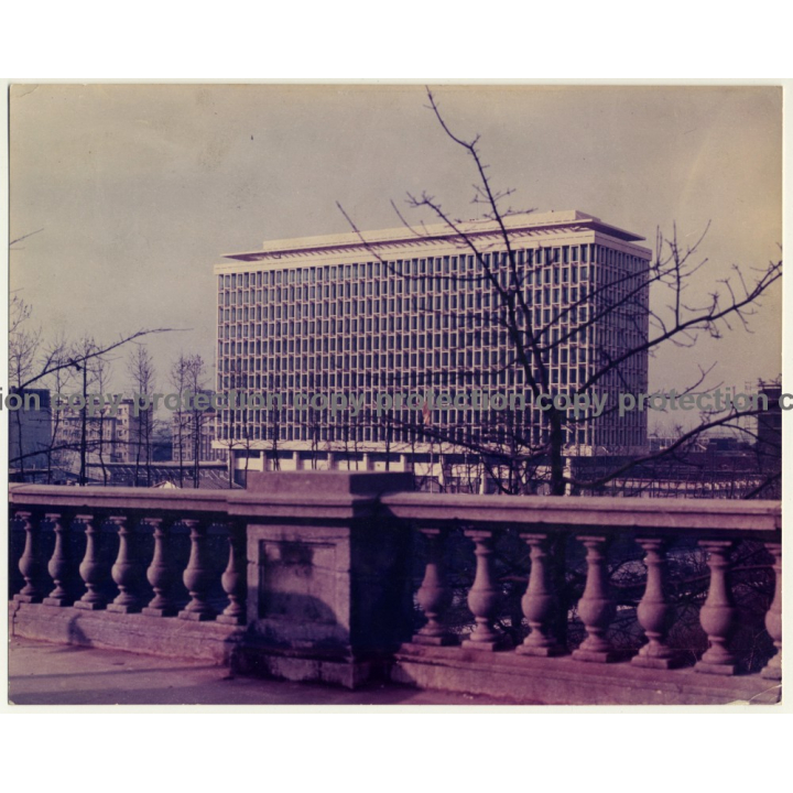 Saint-Josse-Ten-Nood / Bruxelles: Office Building *2 / Architecture (Vintage Photo Jean Bouchet 1970s)