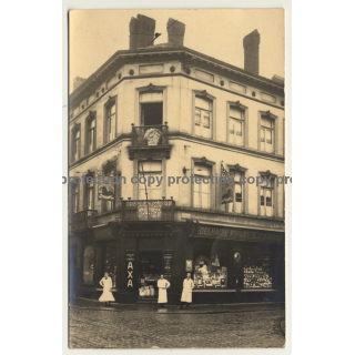 Rue de Mérode / Bruxelles: Delhaize Fres & Cie Le Lion / Cinzano (Vintage RPPC ~ 1910)
