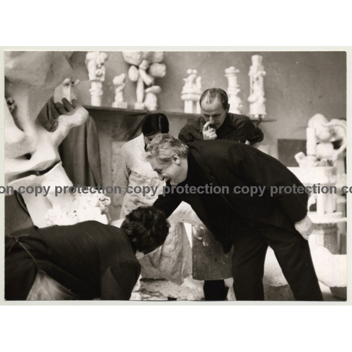 Alexander Gonda *9 / Sculptures - Students (Vintage Photo: Wolfgang Klein ~ 1960s)