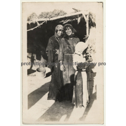 Maghreb / North Africa: Happy Bedouin Women (Vintage Photo ~1940s/1950s)