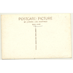 Matlock Bath / UK: Street Scene - Derwent Garden's Café (Vintage RPPC)