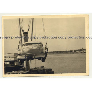 Congo Belge: Car Is Being Loaded On Ship *2 / Oldtimer (Vintage Photo ~1950s)