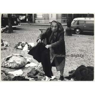 Lydia Nash / Bruxelles: Vieux Marché Brussels (Vintage Photo 1975)