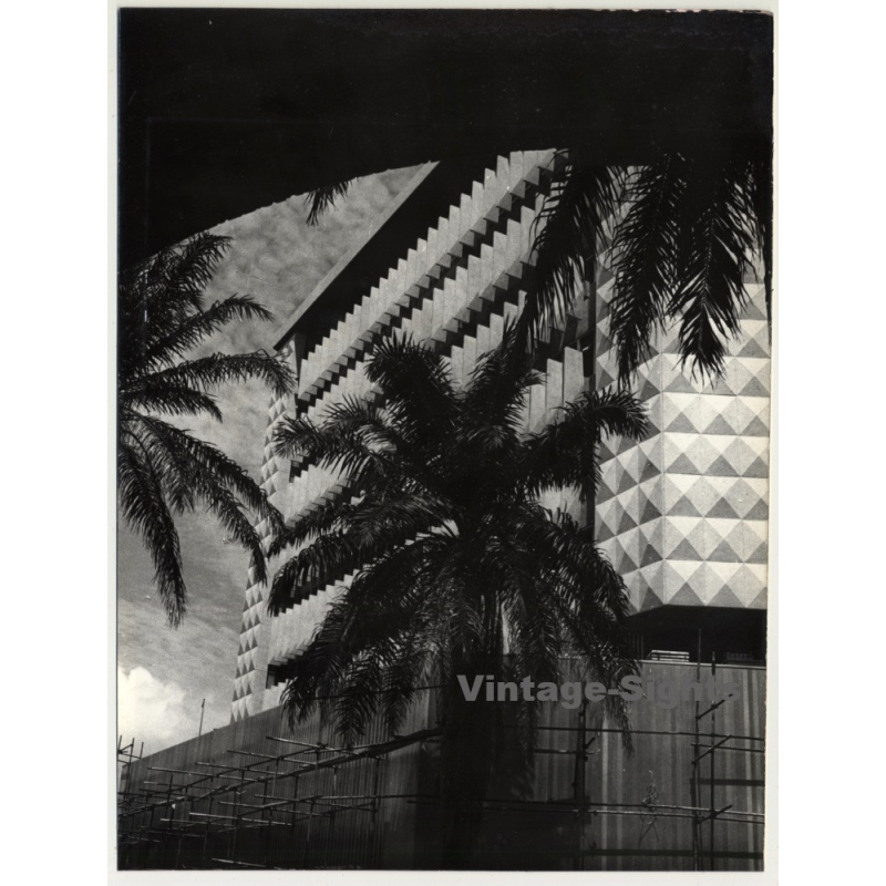 Kinshasa / Congo: Banque Belge D'Afrique / Architecture - Lambrichs (Vintage Photo ~1960s)