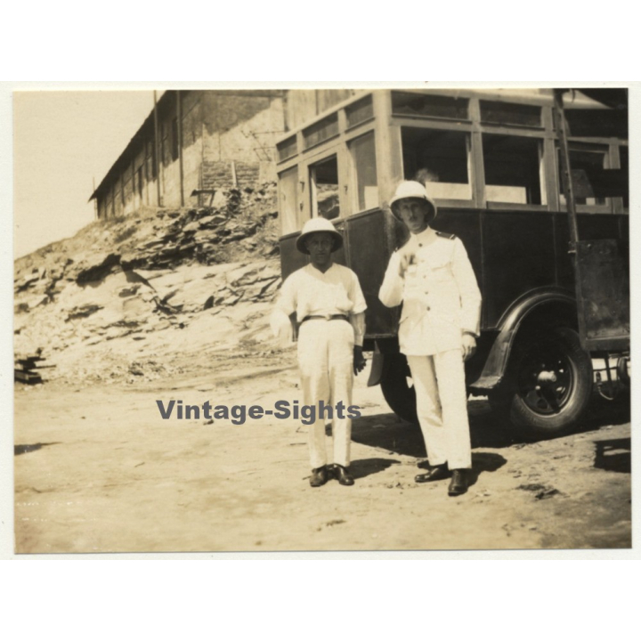 Matadi / Congo-Belge: Colonial Officer & Friend In Front Truck (Vintage Photo 1930)