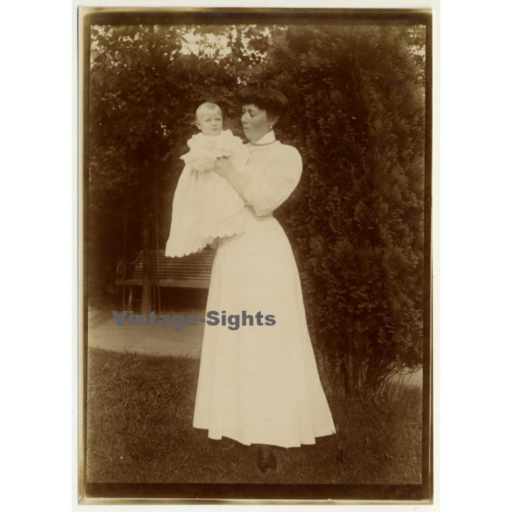Belgian Upper Society Family *1: Mother & Baby (Vintage Photo Sepia ~1910s/1920s)