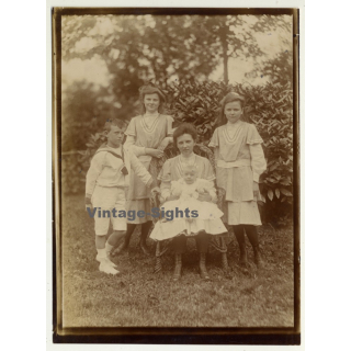 Belgian Upper Society Family *4: Brothers & Sisters (Vintage Photo Sepia ~1910s/1920s)