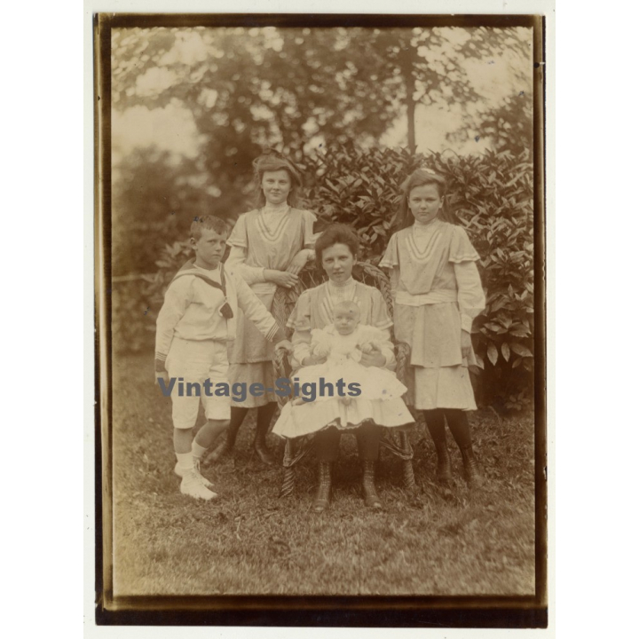 Belgian Upper Society Family *4: Brothers & Sisters (Vintage Photo Sepia ~1910s/1920s)