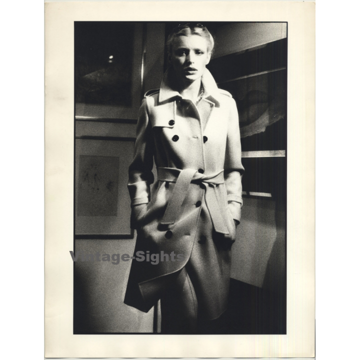 Elegant Blonde Female Model In Wool Coat / Gallery (Vintage Photo 1980s WOLFGANG KLEIN ~DIN A3)