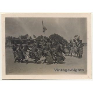 Kabinda / Congo-Belge: Indigenous Dancers *2 / Ceremonial Dress (Vintage Photo ~1930s)