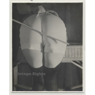 Rear View Of Woman's Butt *1 / Spanking - BDSM (Vintage Photo ~1930s/1940s)