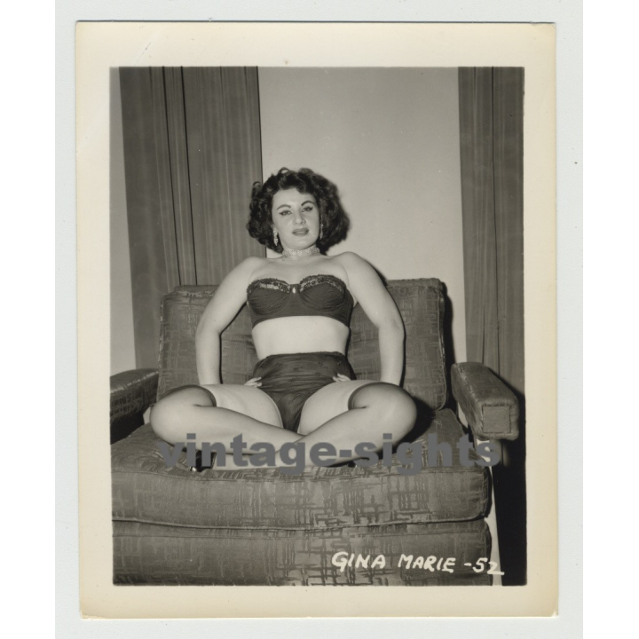 Pinup Gina Marie In Bikini / Necklace (Vintage Irving Klaw Photo 1950s)