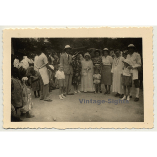 Congo-Belge: Colonial Wedding Party / Priest - Bride - Natives (Vintage Photo ~1940s)