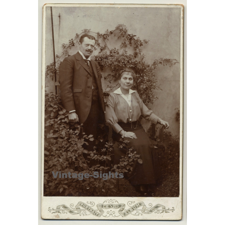 Portrait Of An Older Couple / Backyard (Vintage Cabinet Card 1915)