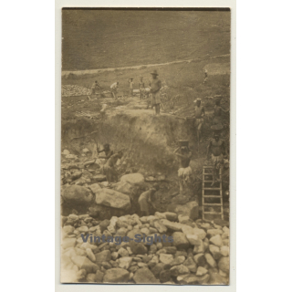 Congo Belge: Indigenous Workers - Rail Or Road Construction Site *2 (Vintage Photo ~1920s/1930s)