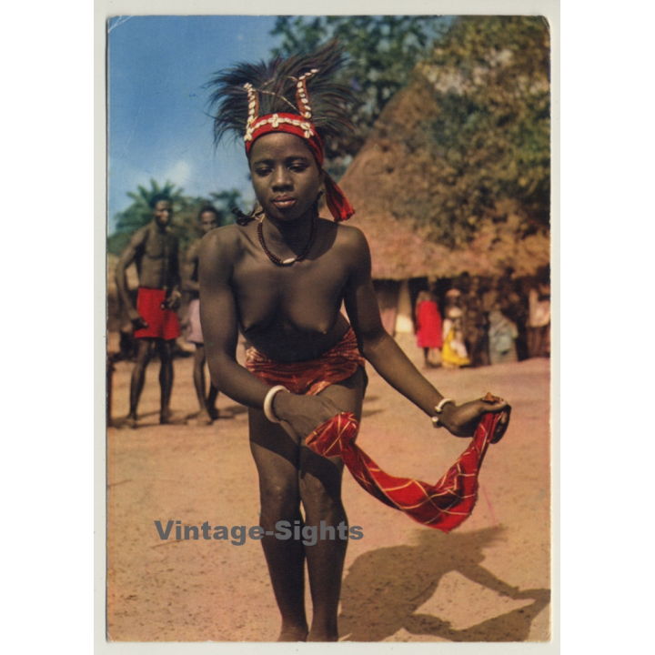 Africa: Topless Indigenous Dancing Girl *2 / Tribal - Ethno (Vintage RPPC)