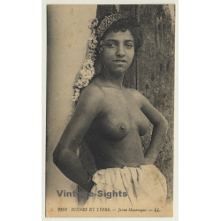 L.L.: Jeune Mauresque / Nude - Ethno (Vintage Postcard ~1910s/1920s)