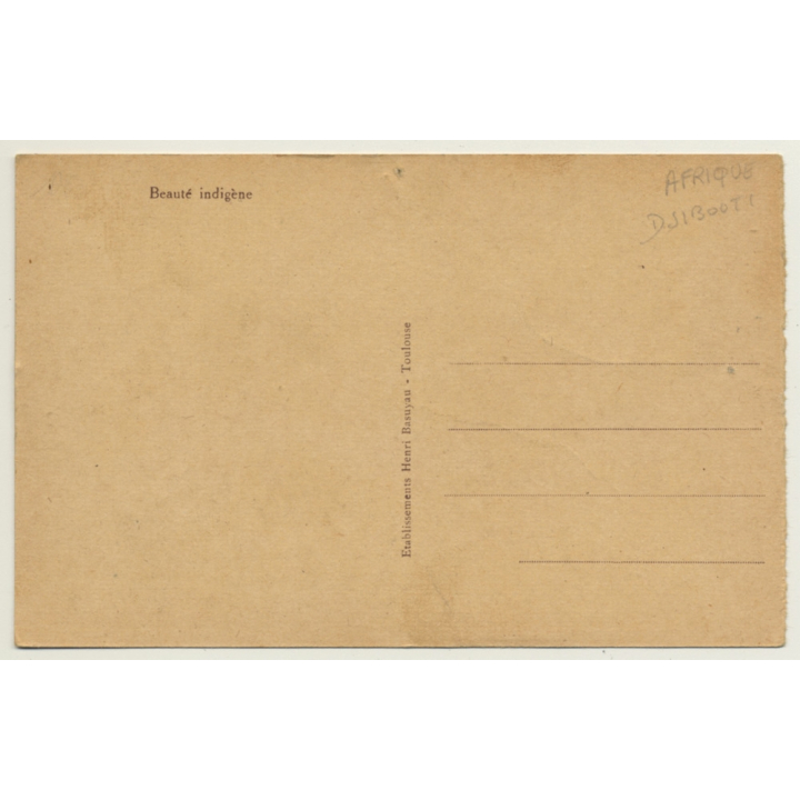 Indigenous Beauty - Beauté Indigène  / Nude - Ethnic (Vintage Postcard)