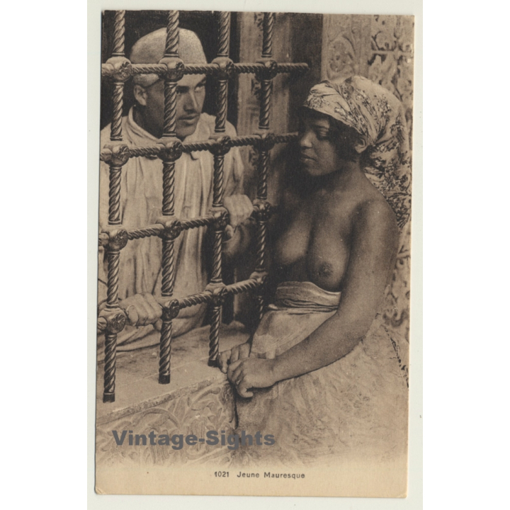 Maghreb: Young Moorish Woman - Prison / Nude - Ethnic (Vintage Postcard)