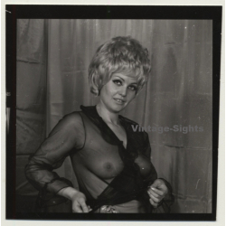 Sweet Blonde Woman *3 / Transparent Blouse - Boobs (Vintage Contact Sheet Photo 1970s)