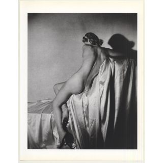 Horst P. Horst: Lisa On Silk 1940 (Sheet 1992: Form Horst 27 x 35.5 CM)