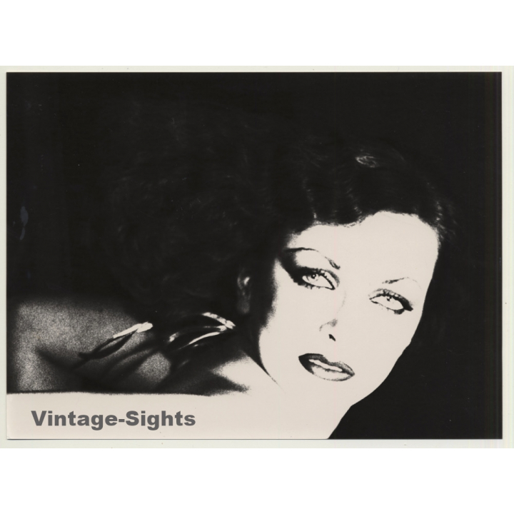 Erotic Photo Art: Female Portrait I (Vintage Photo 1980s)