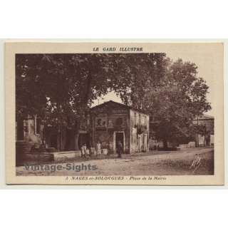 Nages-Et-Solorgues / France: Place De La Mairie / Byrrh (Vintage PC ~1940s)