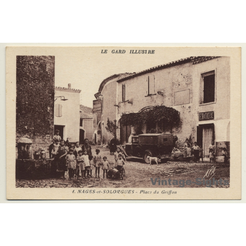 30114 Nages-Et-Solorgues / France: Place Du Griffon (Vintage PC ~1930s/1940s)