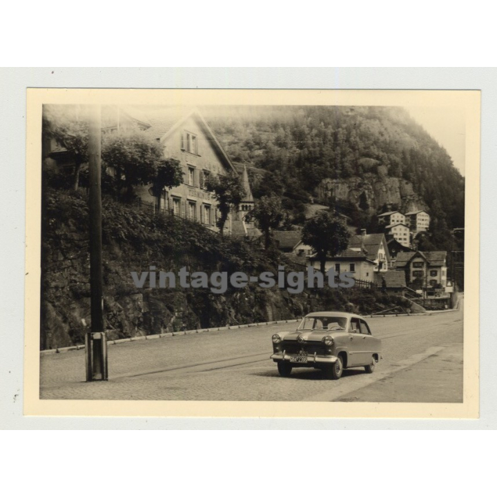 Ford Taunus 12M 15M On Tour: Driving Along (Vintage Photo 50s)