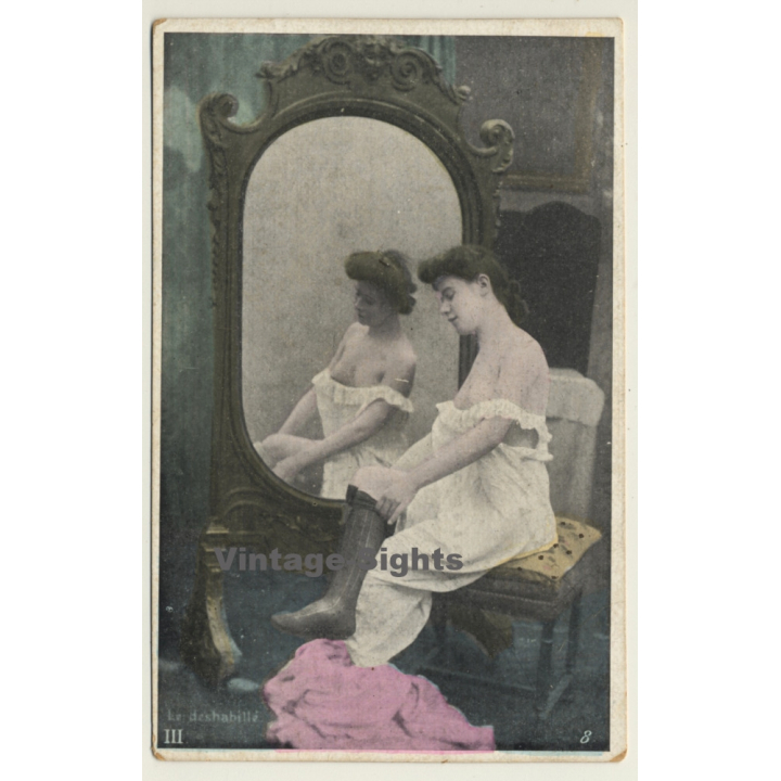 Le Deshabillé III / French Nude - Boudoir (Vintage PC 1906)