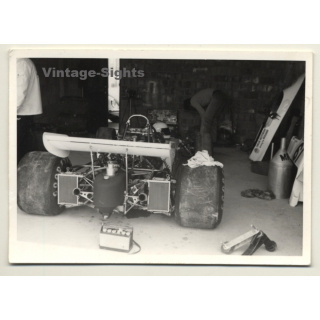 Nivelles-Baulers GP: Brabham BT37 In Pit Garage / Carlos Reutemann (Vintage Photo 1972)
