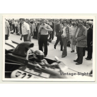 Nivelles-Baulers GP: BRM P153 Drives Through Pit / Helmut Marko (Vintage Photo 1972)