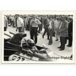Nivelles-Baulers GP: BRM P153 Drives Through Pit / Helmut Marko (Vintage Photo 1972)