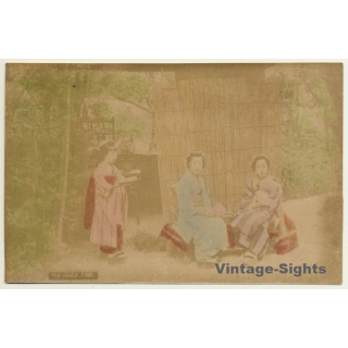 Japan: Tear Hour, Kobe? Geishas / Meiji Era (Vintage Hand Tinted Photo ~1890s)