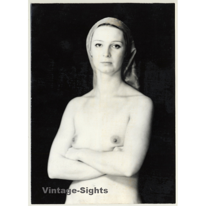 Upper Body Of Natural Nude With Headscarf (Vintage Photo Germany ~ 1960s)