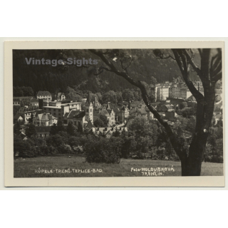 Trenčianske Teplice / Slovakia: Town View & Spa (Vintage RPPC)
