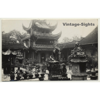 Singapore: Chinese Temple - Courtyard (Vintage RPPC  ~1930s/1940s)