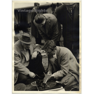 Marolles Flea Market / Brussels: Man Buys Record Player (Vintage Photo ~1950s/1960s)