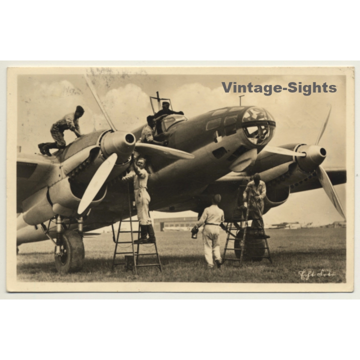 Luftwaffe: 2 Motoriges Kampfflugzeug Wird Startklar Gemacht (Vintage RPPC 1938)