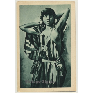 Algeria: Jeune Fille Indigène / Topless - Risqué - Ethnic (Vintage PC 1930)