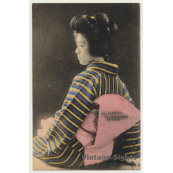 Japan: Geisha In Traditional Costume / Kimono (Vintage Hand Tinted PC ~1930s)