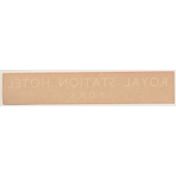 York / UK: Royal Station Hotel (Vintage Luggage Label)