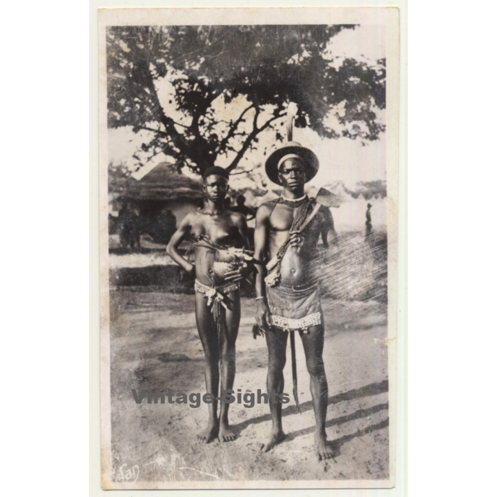 France Lointaine: Hte Volta Jeune Couple Lobi / Topless (Vintage RPPC)