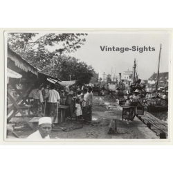 Java / Indonesia: Streetkids - Market - Street Vendor (Vintage Photo ~1930s)