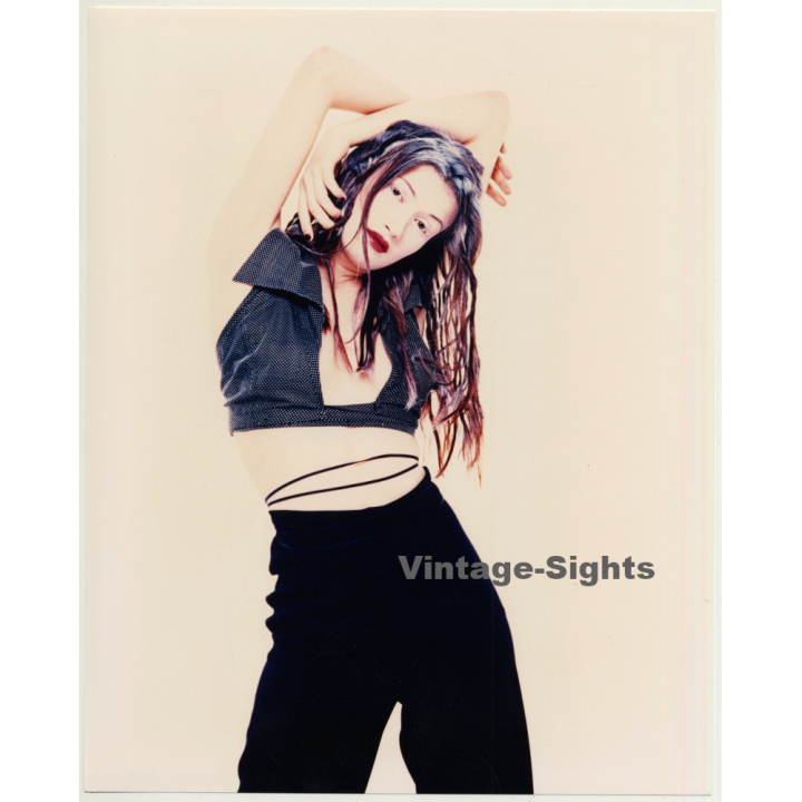 Pretty Female Model *5 / Hairstyle - Make-Up (Vintage Fashion Photo: Wolfgang Klein 1980s DIN A4+)