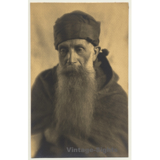 Old Belgian Monk With Huge Beard *1 (Vintage RPPC ~1910s/1920s)